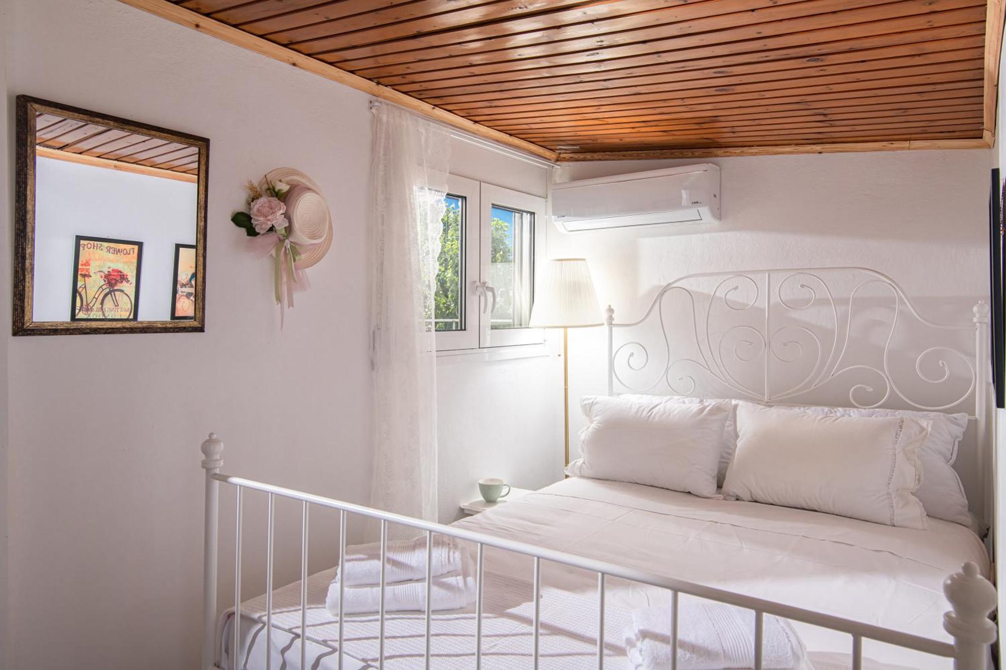 Nikos Sunset Penthouse Mastambas